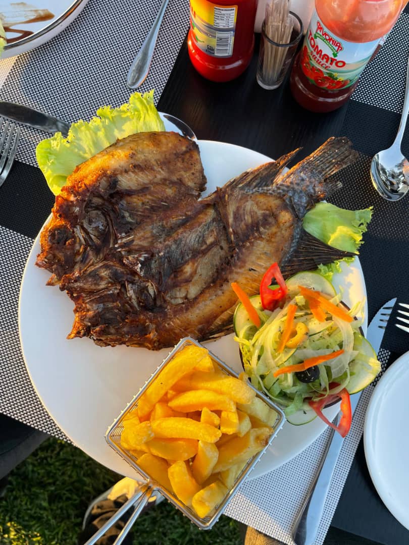 Dining at Ellesia Executive Lodge